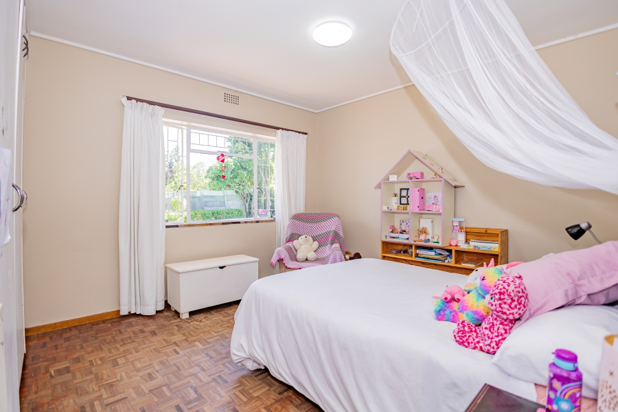 4 Bedroom Property for Sale in Kenridge Western Cape